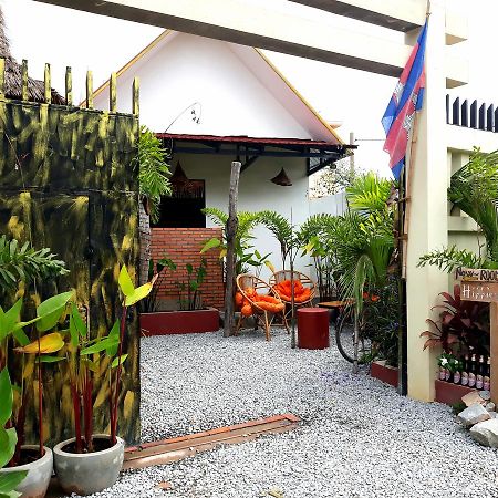 Happy Hippies Hostel Siem Reap Luaran gambar